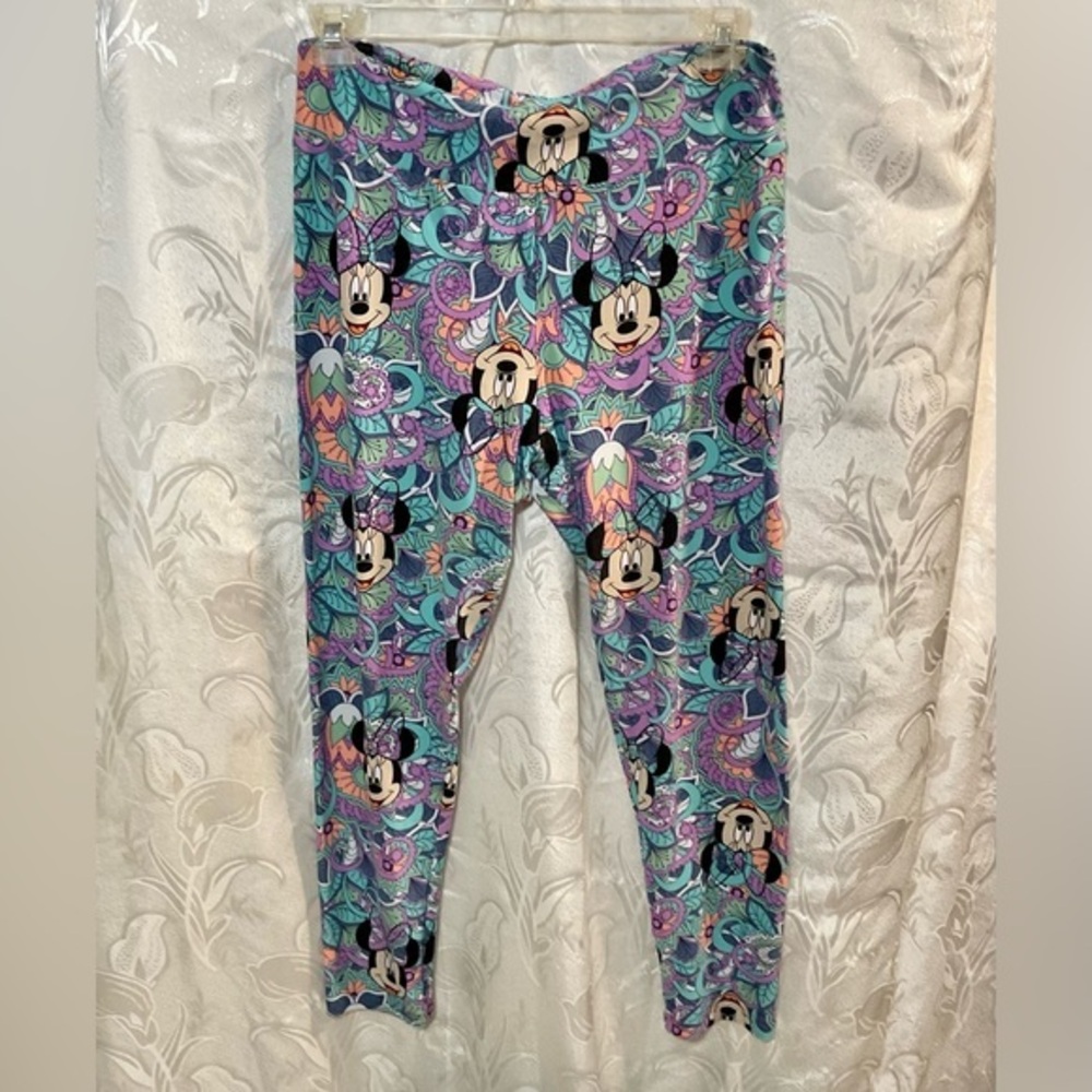 LuLaRoe Tall & Curvy Minnie Mouse Leggings